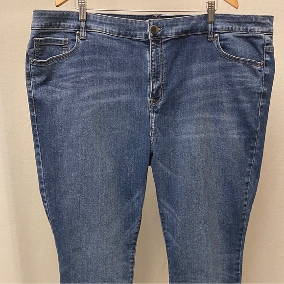 Lane Bryant 26 Straight Fit High-Rise Skinny Jeans Stretch Ankle Flex Waistband - Picture 4 of 12